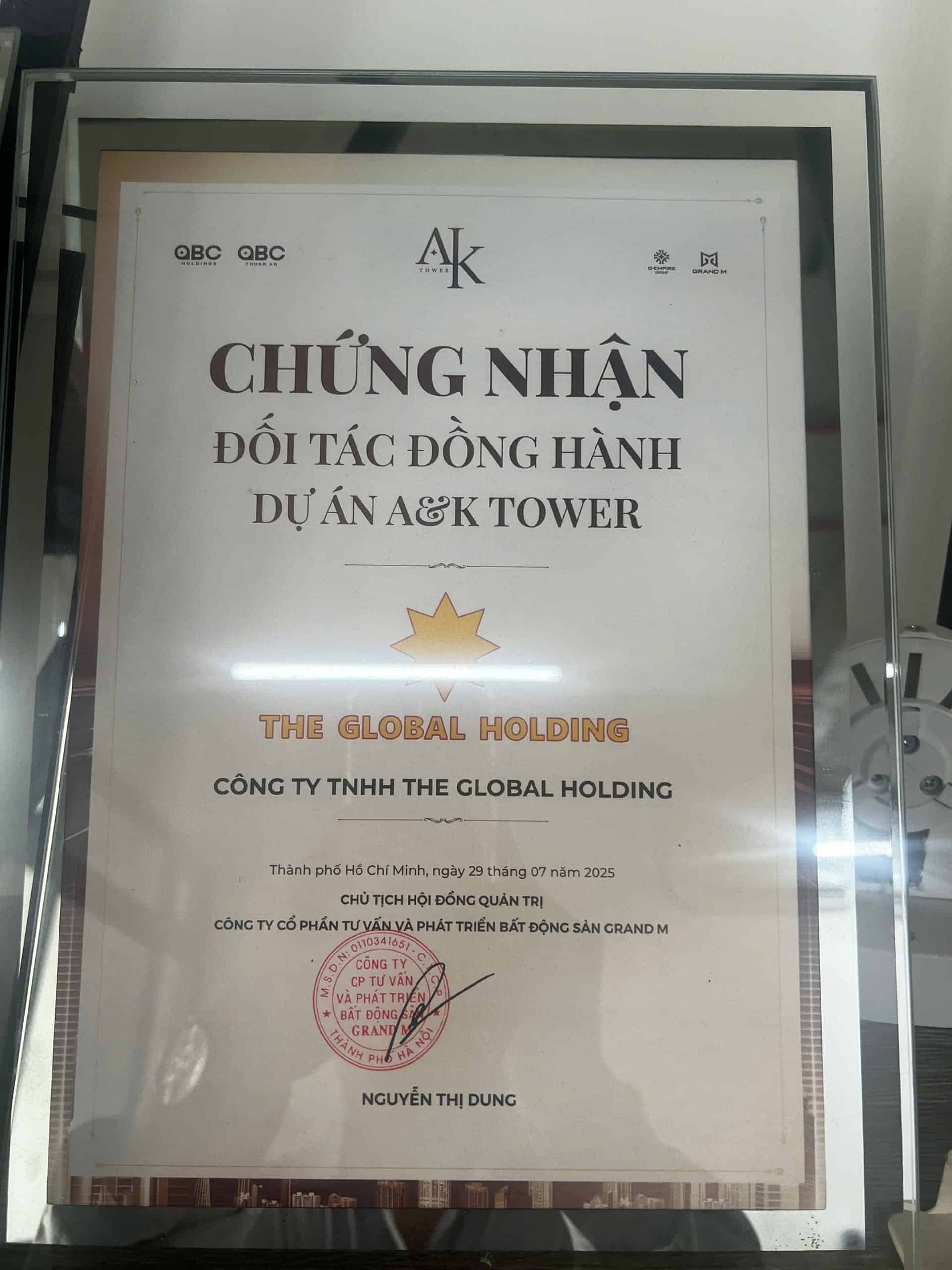 Giấy chứng nhận The Global Holding là đại lý phân phối dự án A&K Tower