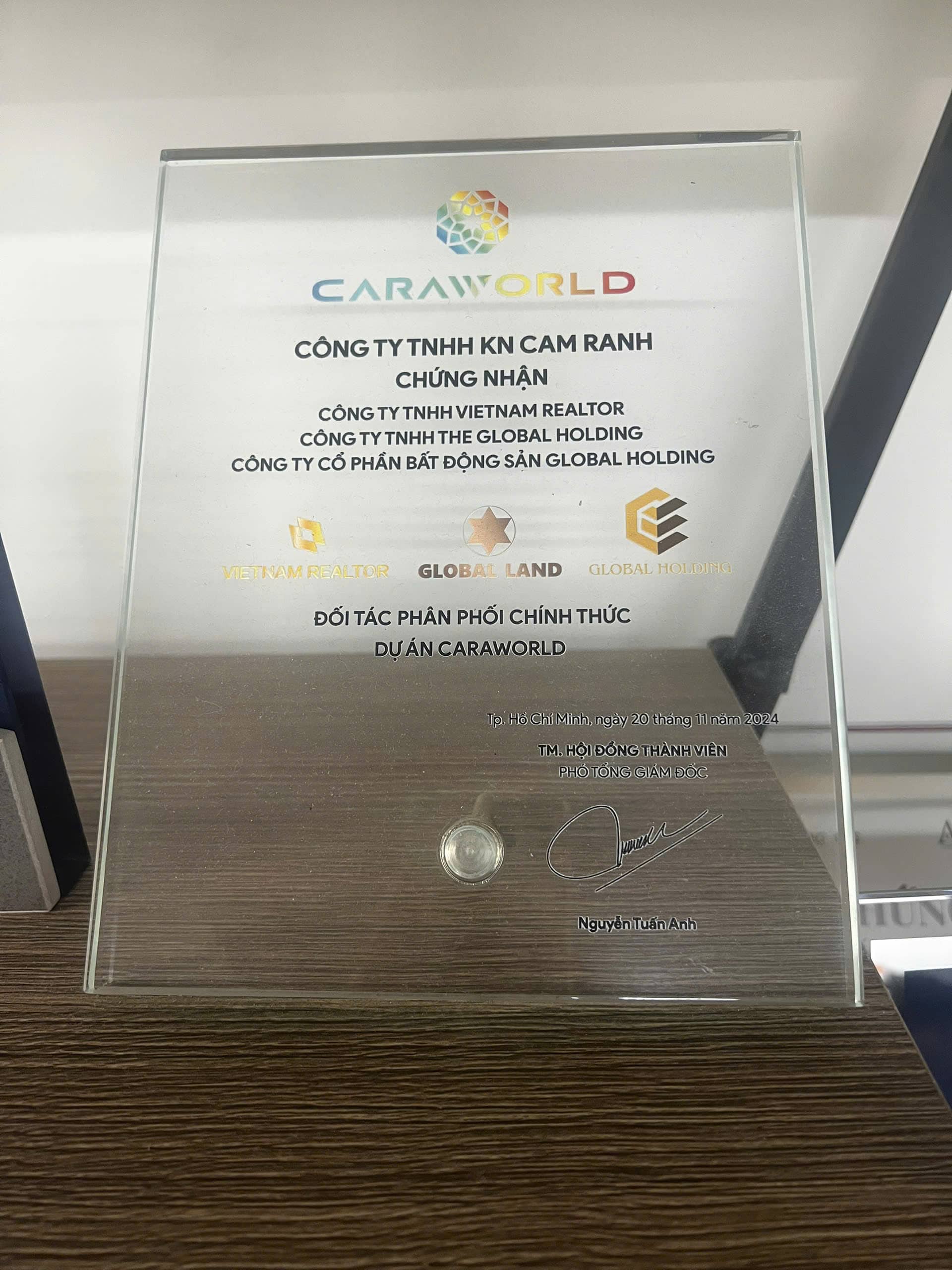 Giấy chứng nhận The Global Holding là đại lý phân phối dự án Caraworld