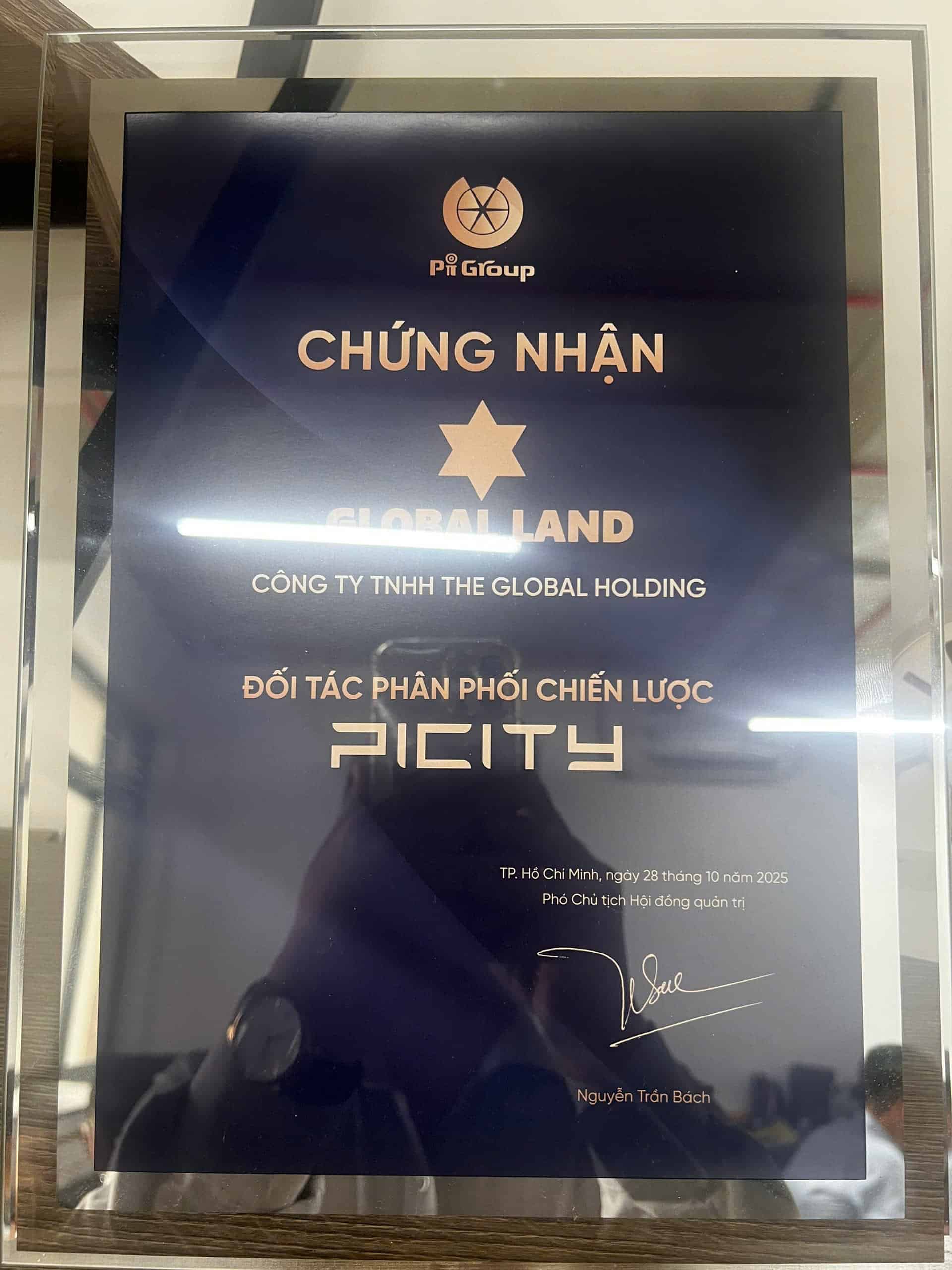 Giấy chứng nhận The Global Holding là đại lý phân phối dự án Picity